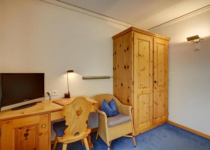 Ξενοδοχείο Meierhof 4*